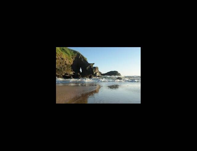 4 BEDROOM HOUSE FOR SALE IN SHAKAS ROCK